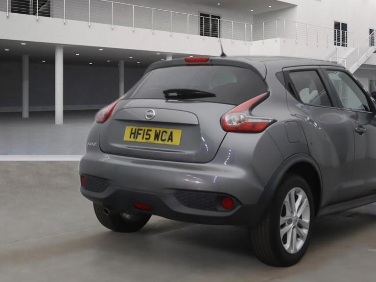 Nissan Juke 1.6 Acenta Premium SUV 5dr Petrol XTRON Euro 5 (117 ps)